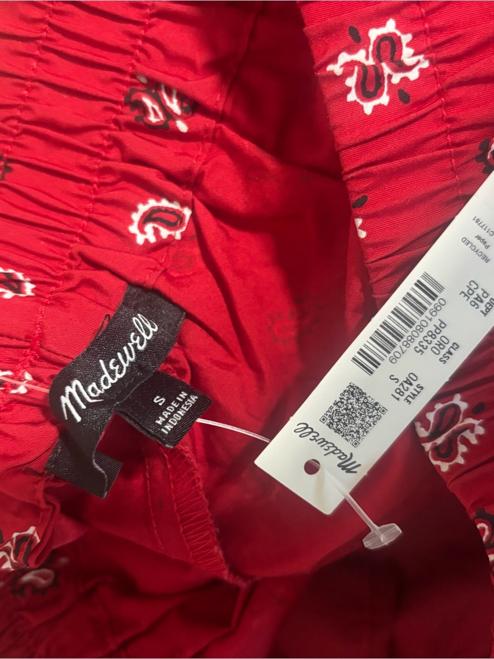 Maxwell Red Paisley Shorts - Picture 5 of 5